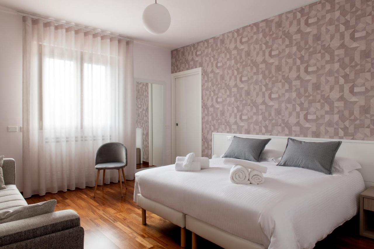 B&B Monna Lisa Rooms Montesano Scalo Exteriör bild