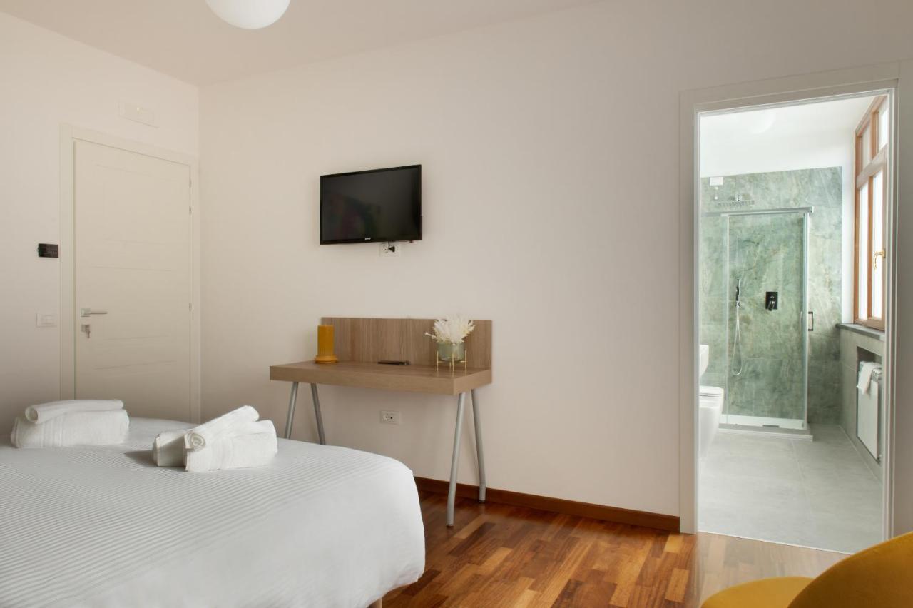 B&B Monna Lisa Rooms Montesano Scalo Exteriör bild